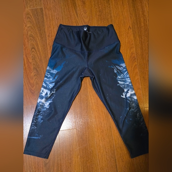 My Inner Fire Peak 2 Peak Leggings - Picture 1 of 3